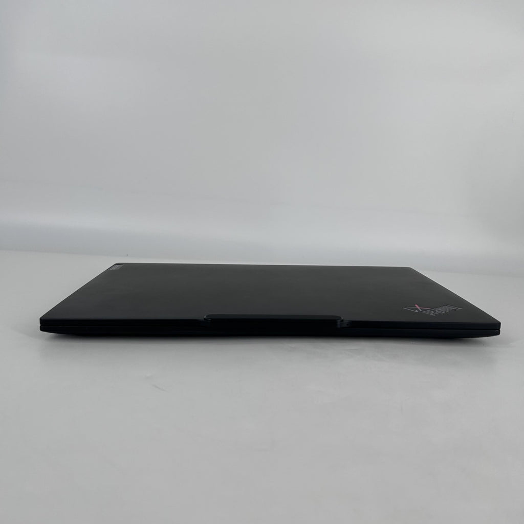 Lenovo ThinkPad X1 Carbon Gen 12 14 Black 1.7 GHz Intel Core Ultra 7 16GB RAM 512GB Solid State Drive