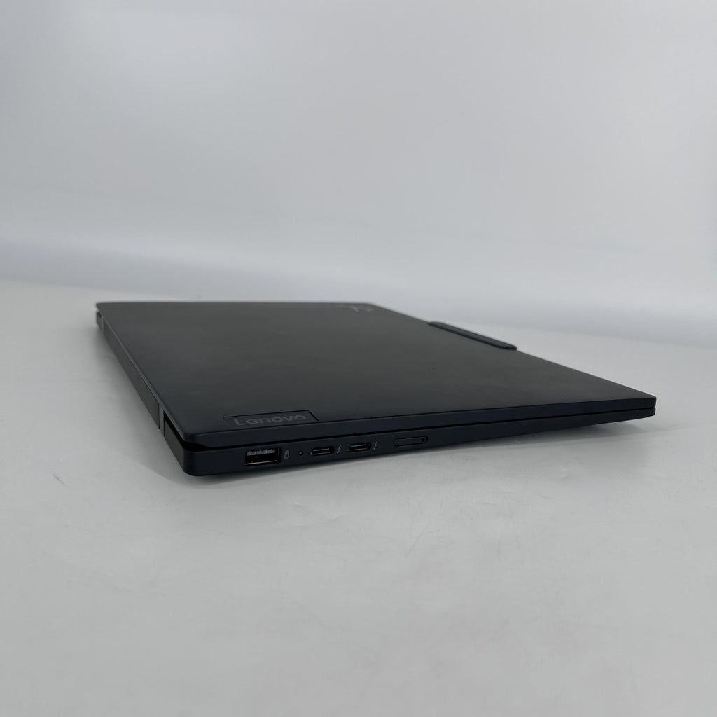 Lenovo ThinkPad X1 Carbon Gen 12 14 Black 1.7 GHz Intel Core Ultra 7 16GB RAM 512GB Solid State Drive