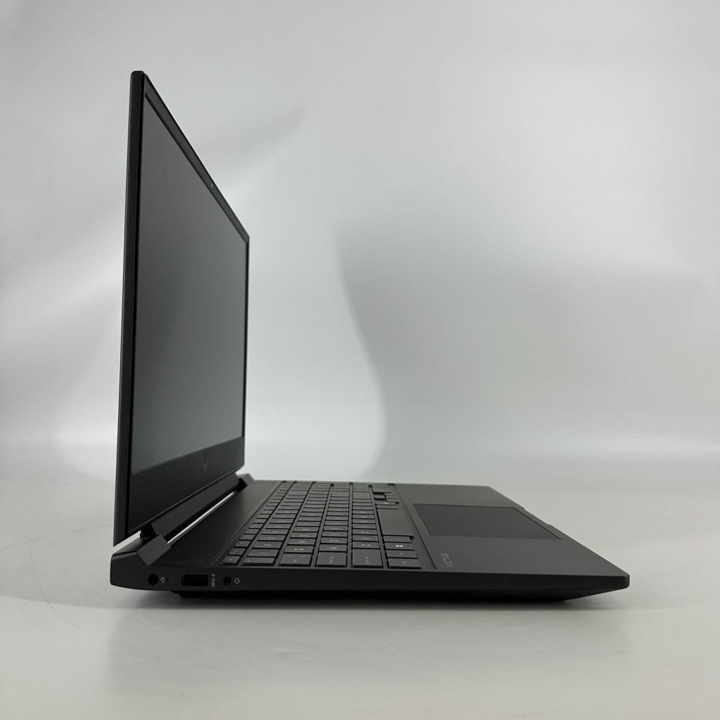 HP Victus 15.6 Gray 3.2 GHz AMD Ryzen 7 7445HS 16GB RAM 512GB Solid State Drive NVIDIA GeForce RTX 4050 6 GB