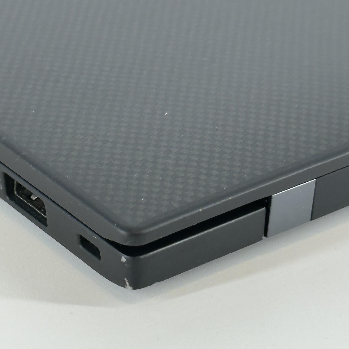 Lenovo ThinkPad X1 Carbon Gen 11 14 Gray 1.7 GHz Intel Core i7 13th Gen. 16GB RAM 256GB Solid State Drive
