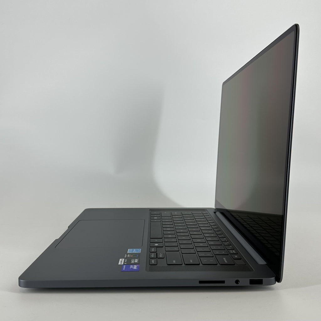 Samsung Galaxy Book6 Ultra 16 Gray Blue 1.9 GHz Intel Core Ultra X7 Series 3 32GB RAM 1TB Solid State Drive