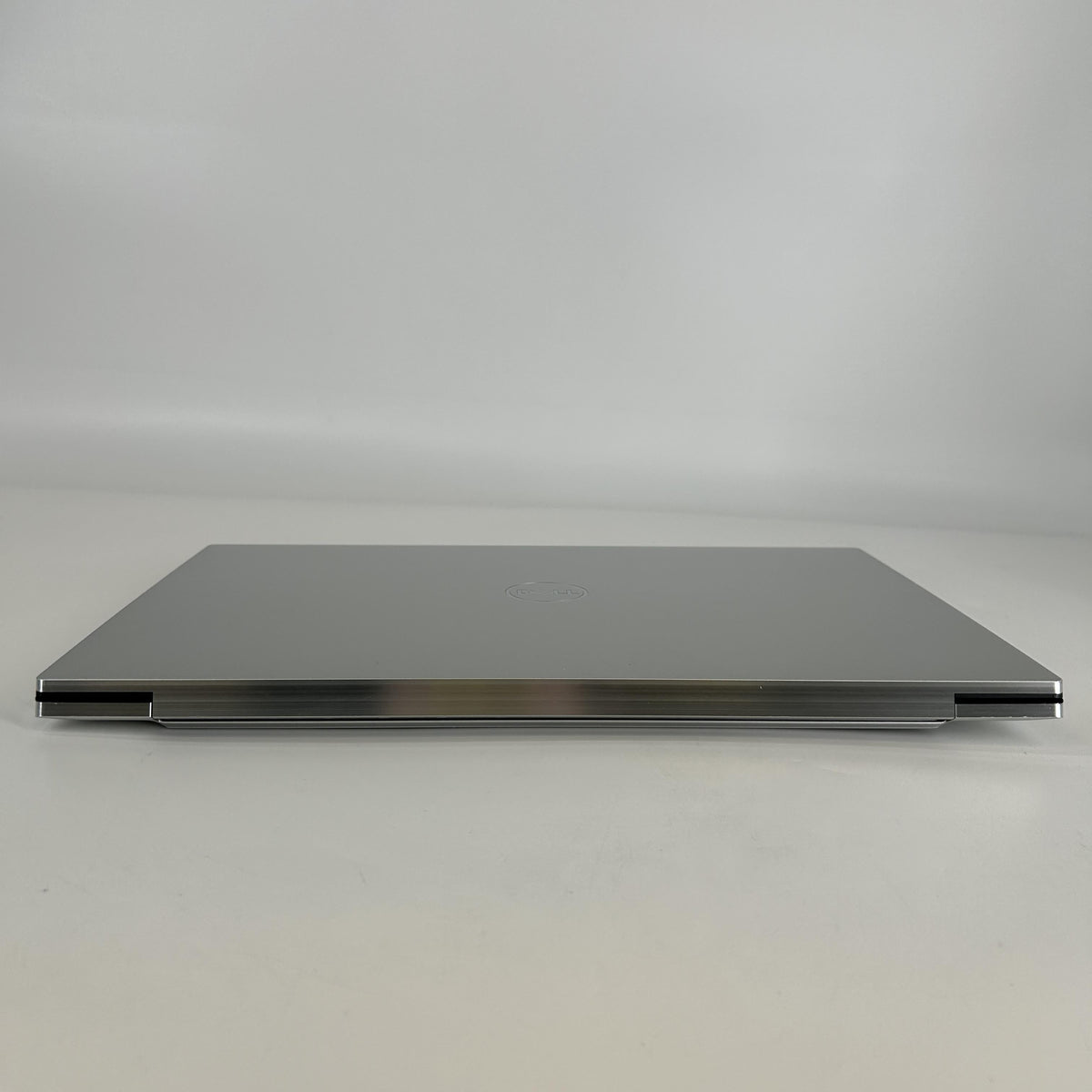 Dell XPS 17 9720 Silver 2.5 GHz Intel Core i9 12th Gen. 64GB RAM 2TB Solid State Drive NVIDIA GeForce RTX 3060 6 GB