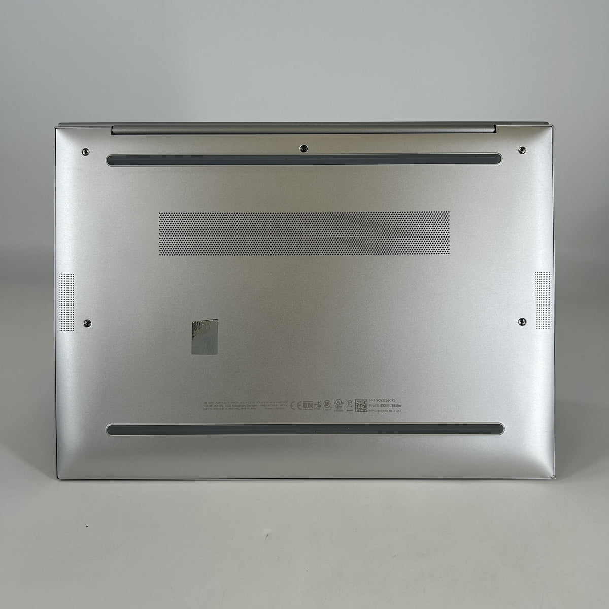 HP Elitebook 840 G10 14 Silver 1.6 GHz Intel Core i5 13th Gen. 16GB RAM 512GB Solid State Drive