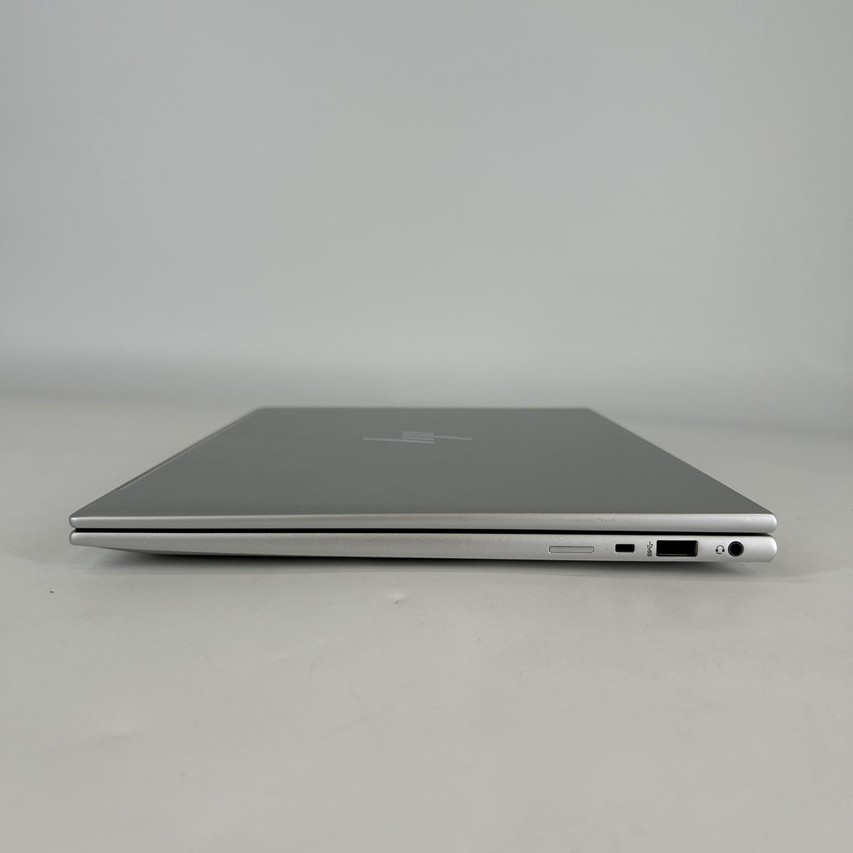 HP Elitebook 840 G10 14 Silver 1.6 GHz Intel Core i5 13th Gen. 16GB RAM 512GB Solid State Drive