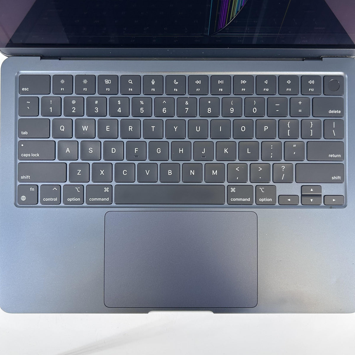 MacBook Air 13 2022 Blue 3.49 GHz M2 8-Core CPU 16GB Unified Memory 256GB Solid State Drive 8-Core GPU