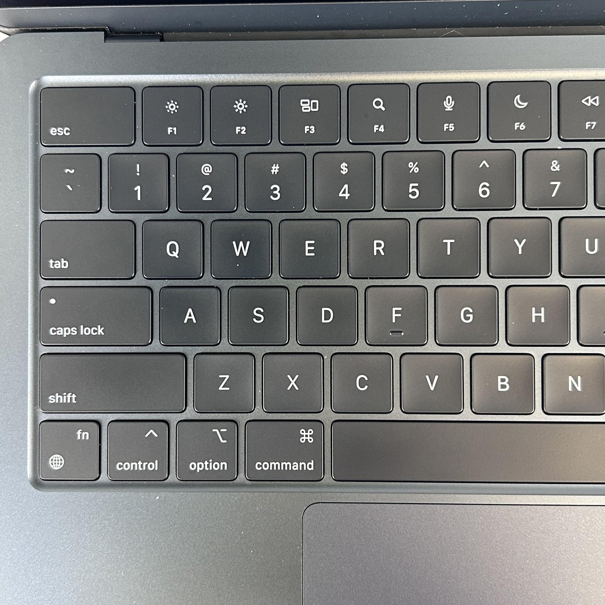 MacBook Air 13 2022 Blue 3.49 GHz M2 8-Core CPU 16GB Unified Memory 256GB Solid State Drive 8-Core GPU