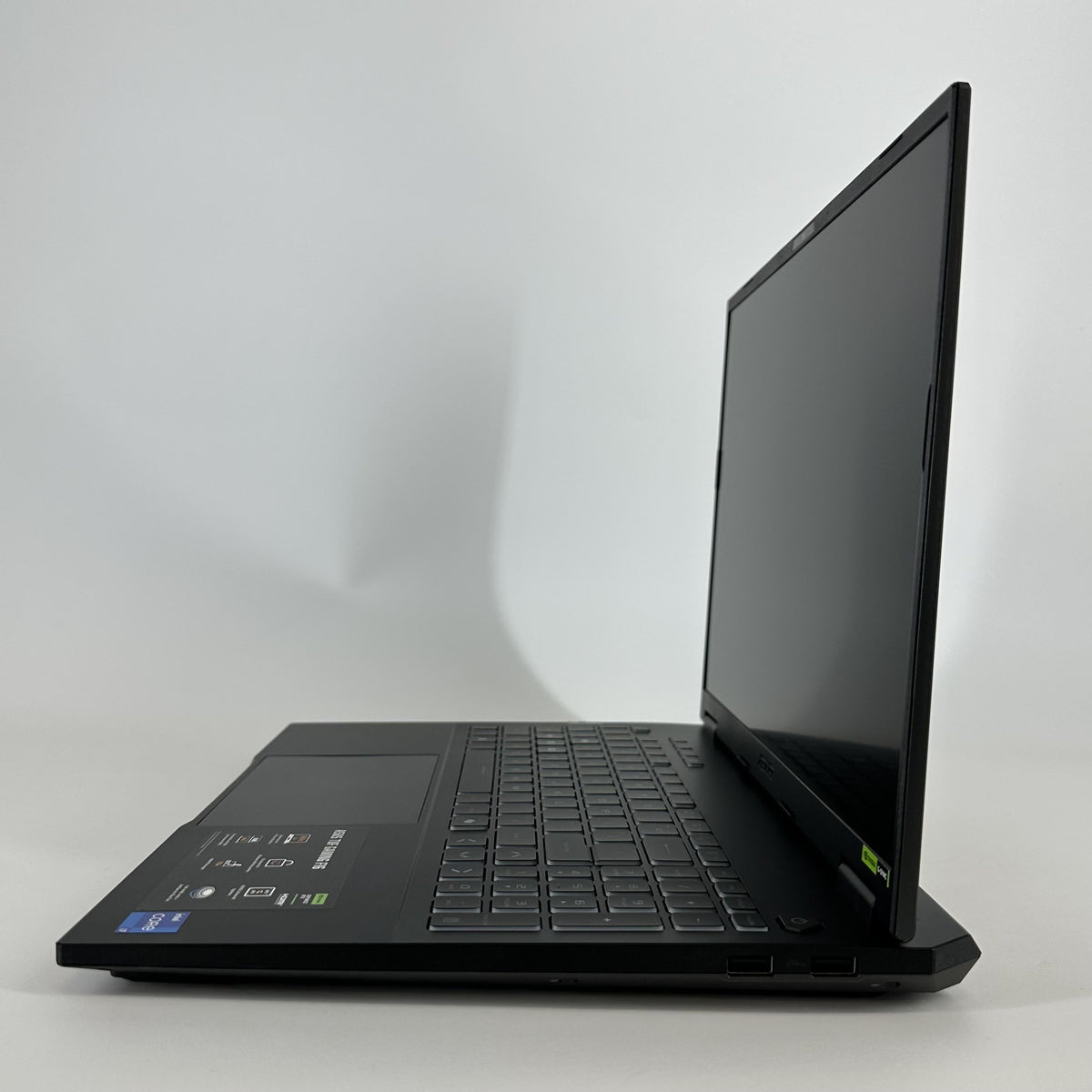 Asus TUF F16 16 Jaeger Gray 2.2 GHz Intel Core i7 14th Gen. 32GB RAM 512GB Solid State Drive 4TB Solid State Drive NVIDIA GeForce RTX 5060 8 GB