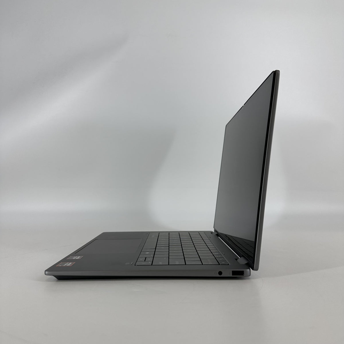 HP OmniBook X Flip 14 Eclipse Gray 2.0 GHz AMD Ryzen AI 7 350 24GB RAM 1TB Solid State Drive