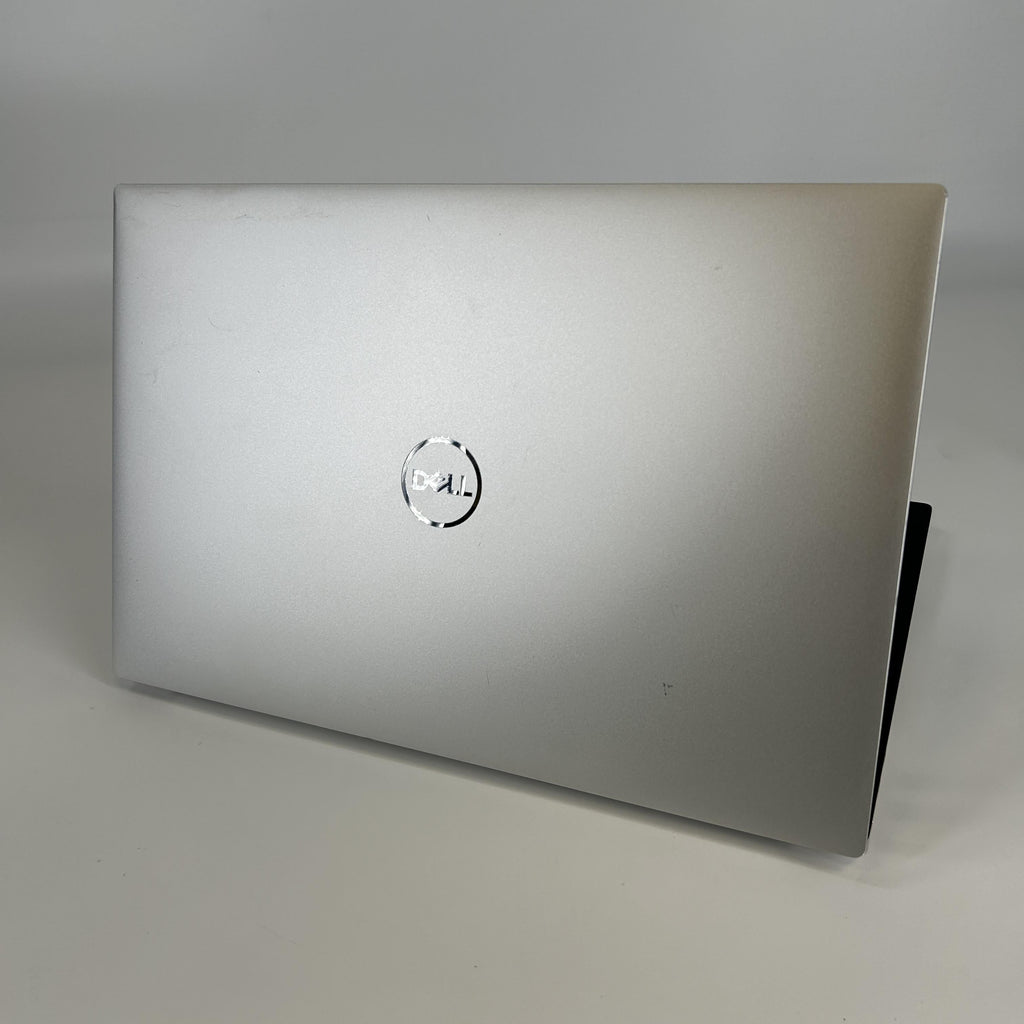 Dell XPS 15 9510 Silver 2.3 GHz Intel Core i7 11th Gen. 16GB RAM 512GB Solid State Drive NVIDIA GeForce RTX 3050 Ti 4 GB