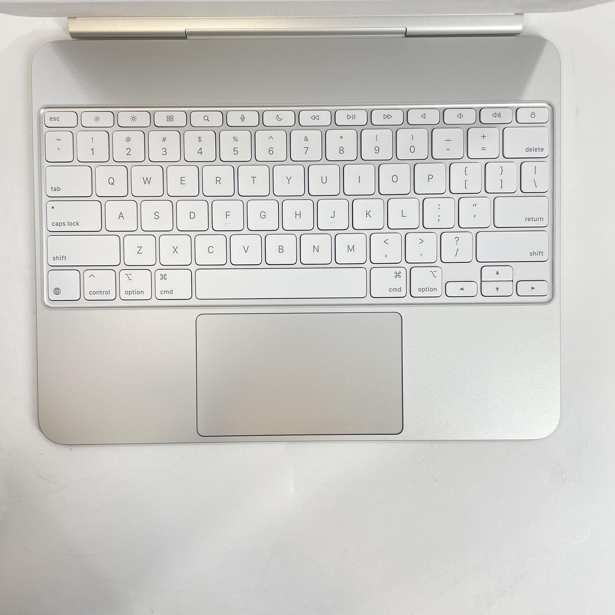 Apple Magic Keyboard for iPad Pro 13in(M4) A2974 White