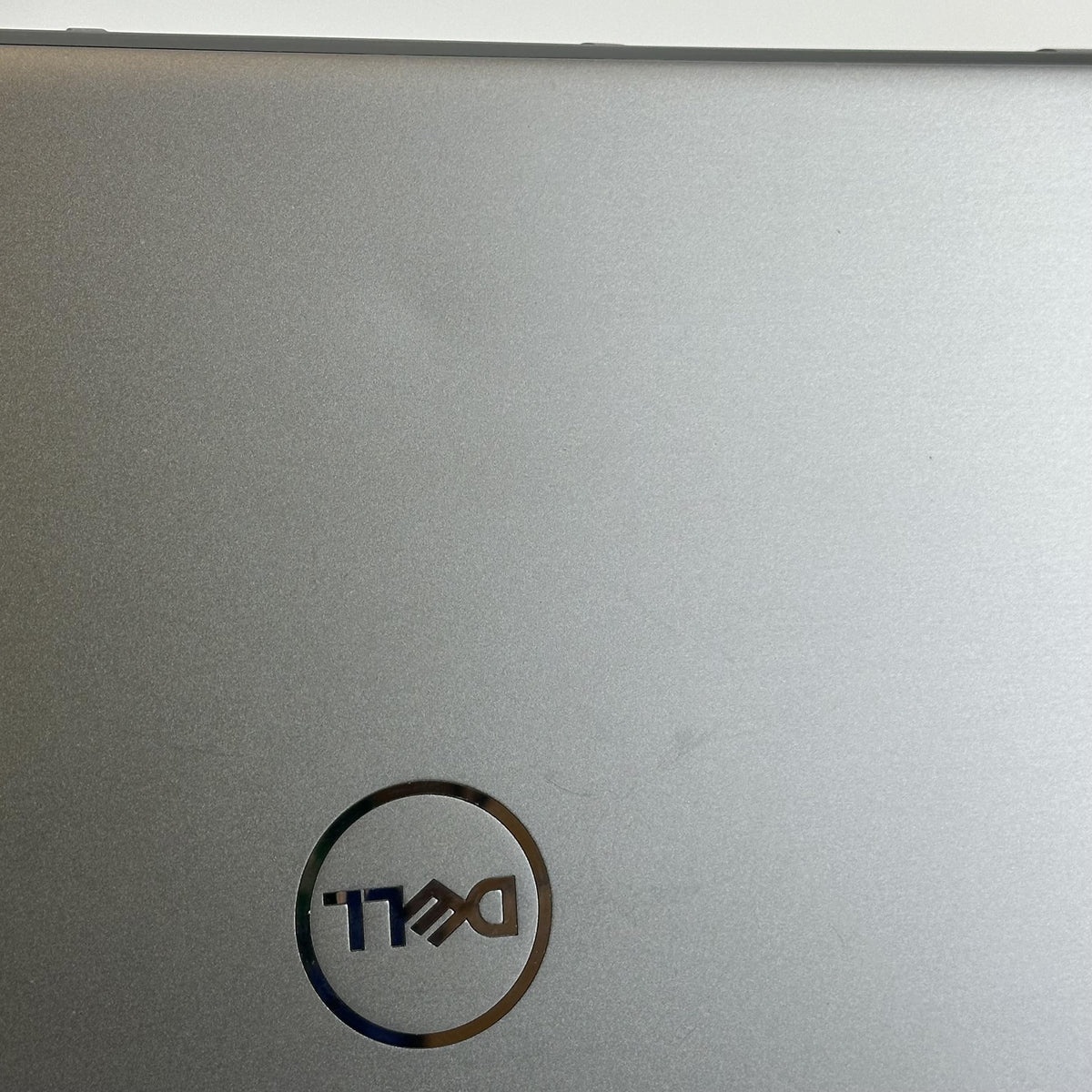 Dell Precision 7770 17.3 Gray 2.3 GHz Intel Core i9 12th Gen. 32GB RAM 512GB Solid State Drive NVIDIA RTX A3000 12 GB
