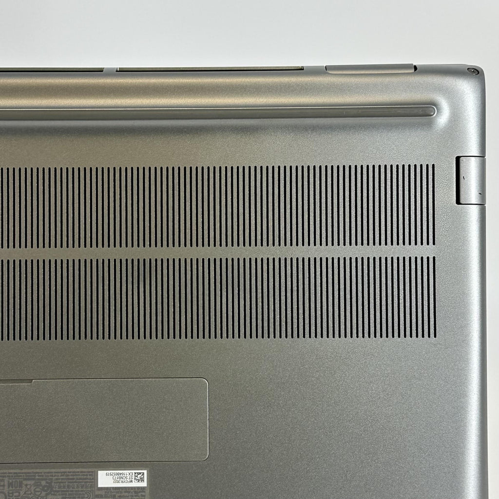 Dell Precision 7770 17.3 Gray 2.3 GHz Intel Core i9 12th Gen. 32GB RAM 512GB Solid State Drive NVIDIA RTX A3000 12 GB