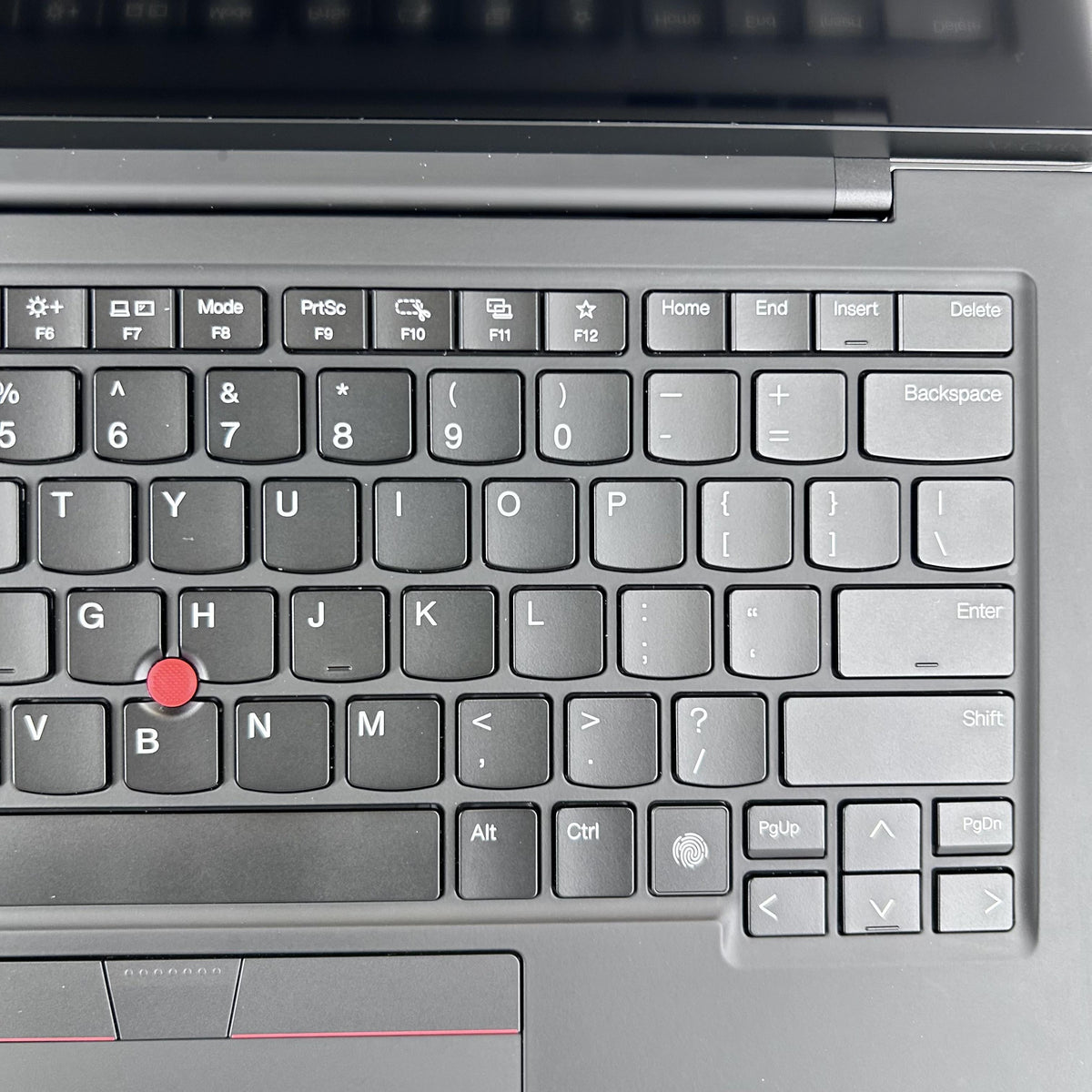 Lenovo ThinkPad X1 Carbon Gen 12 14 Black 1.7 GHz Intel Core Ultra 7 16GB RAM 512GB Solid State Drive