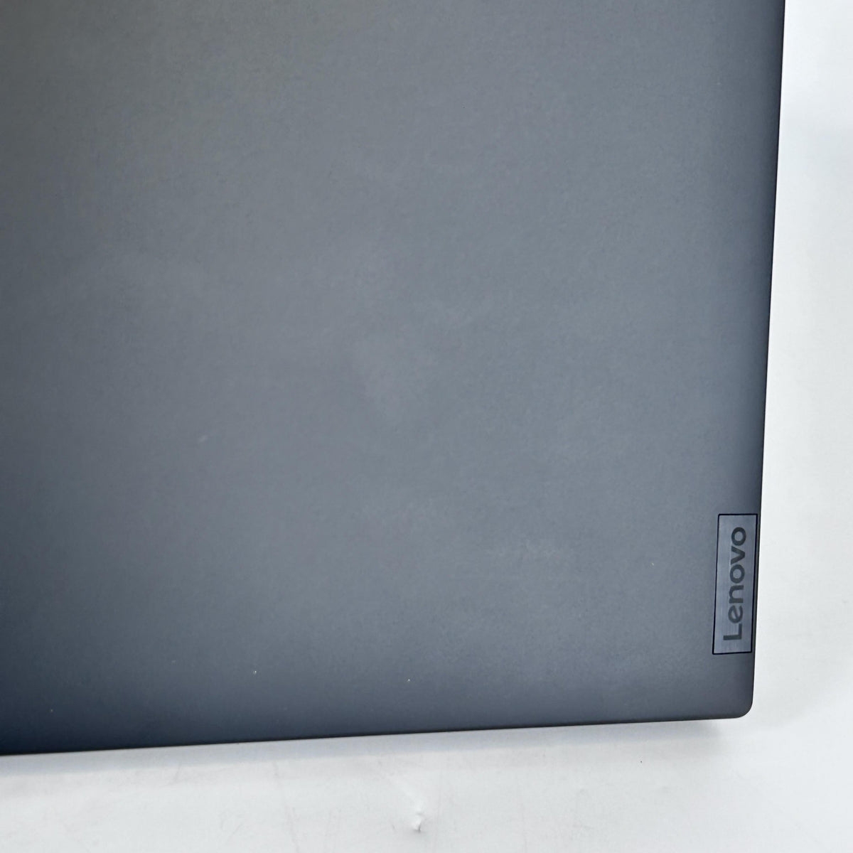 Lenovo ThinkPad X1 Carbon Gen 12 14 Black 1.7 GHz Intel Core Ultra 7 16GB RAM 512GB Solid State Drive