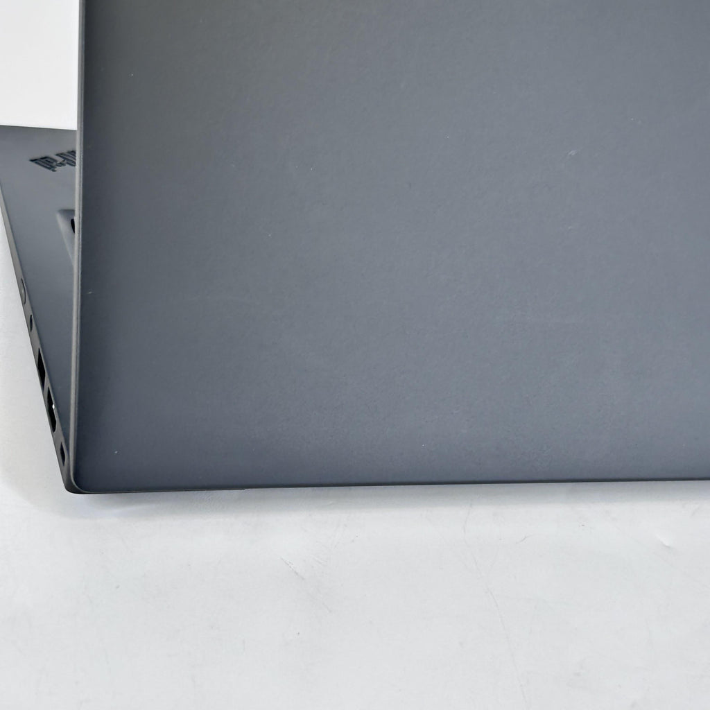 Lenovo ThinkPad X1 Carbon Gen 12 14 Black 1.7 GHz Intel Core Ultra 7 16GB RAM 512GB Solid State Drive