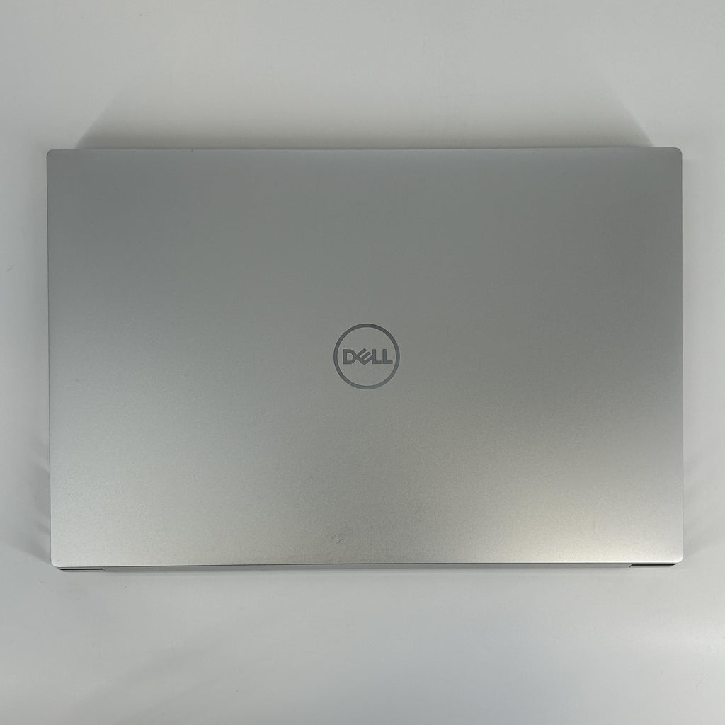 Dell XPS 15 9520 Silver 2.3 GHz Intel Core i7 12th Gen. 16GB RAM 512GB Solid State Drive NVIDIA GeForce RTX 3050 4 GB