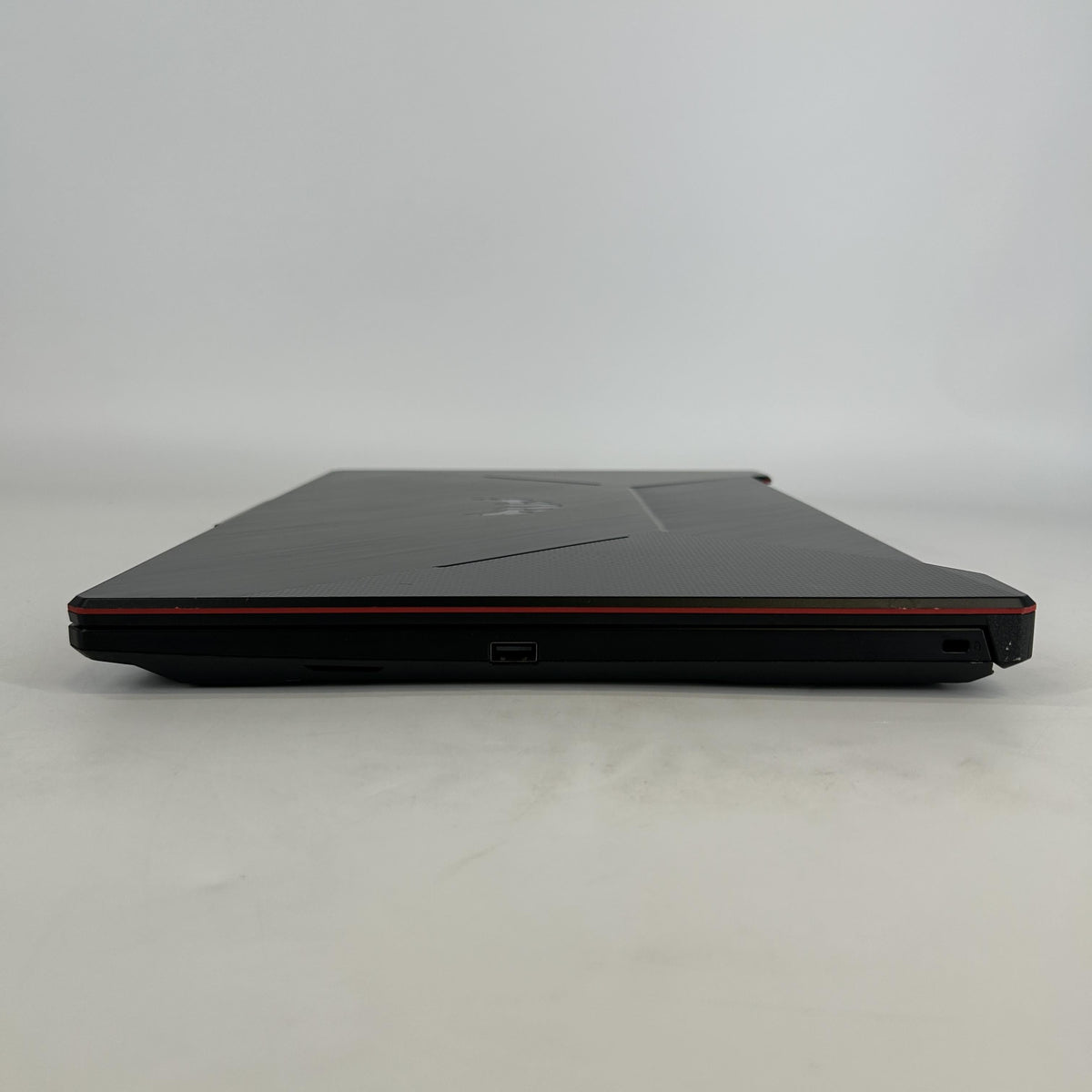 Asus TUF A17 17.3 Black 3.0 GHz AMD Ryzen 5 4600H 8GB RAM 512GB Solid State Drive NVIDIA GeForce GTX 1650 4 GB