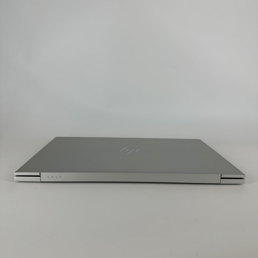 HP Envy 17 Silver 2.1 GHz Intel Core i7 12th Gen. 32GB RAM 1TB Solid State Drive