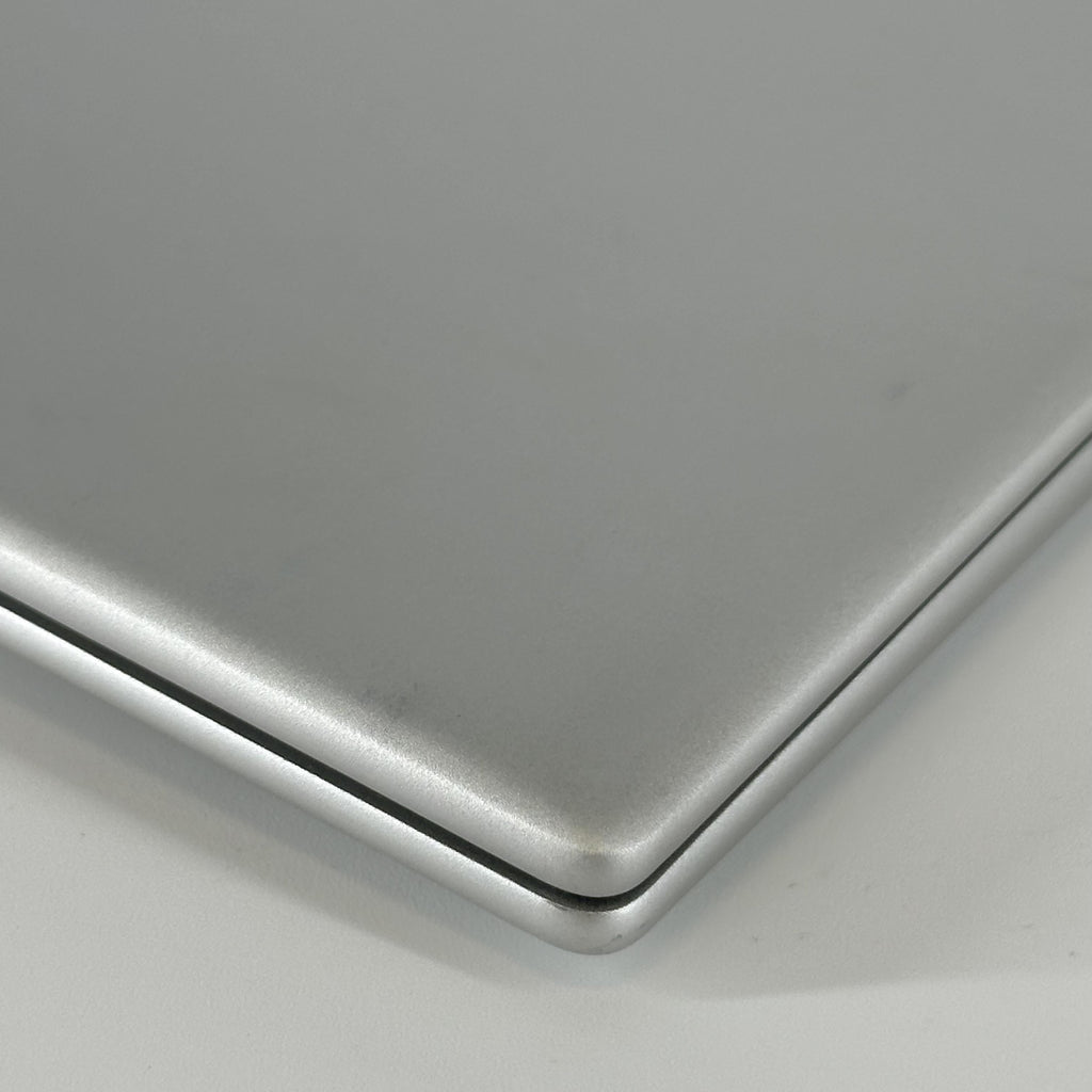 HP Envy 17 Silver 2.1 GHz Intel Core i7 12th Gen. 32GB RAM 1TB Solid State Drive