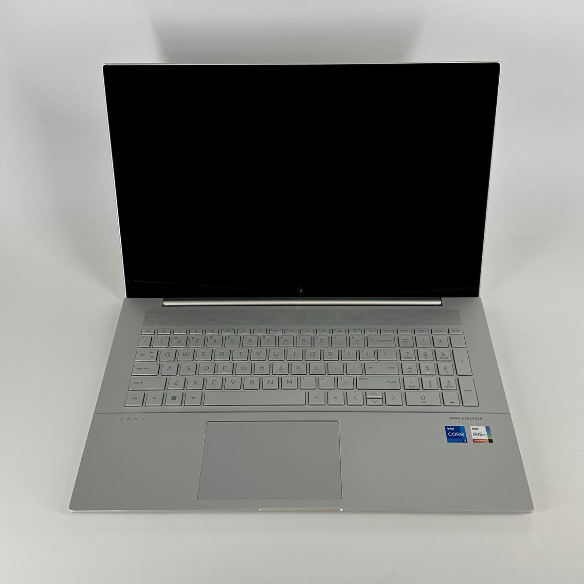 HP Envy 17 Silver 2.1 GHz Intel Core i7 12th Gen. 32GB RAM 1TB Solid State Drive