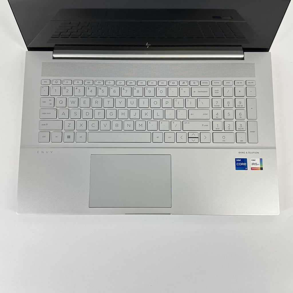 HP Envy 17 Silver 2.1 GHz Intel Core i7 12th Gen. 32GB RAM 1TB Solid State Drive