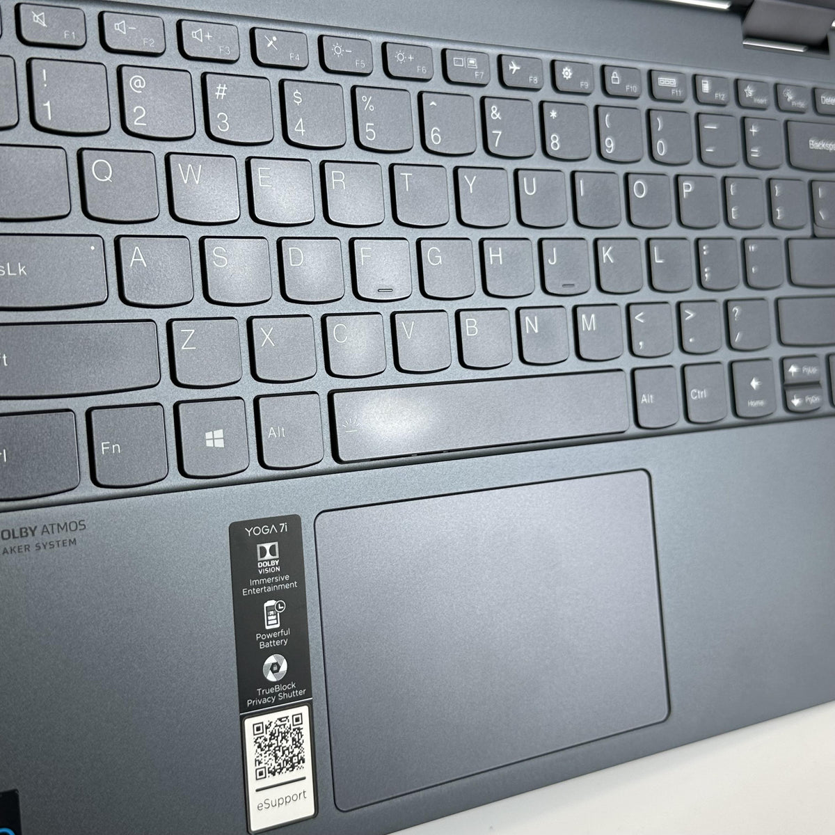 Lenovo Yoga 7i 14 Gray 2.8 GHz Intel Core i7 11th Gen. 16GB RAM 1TB Solid State Drive
