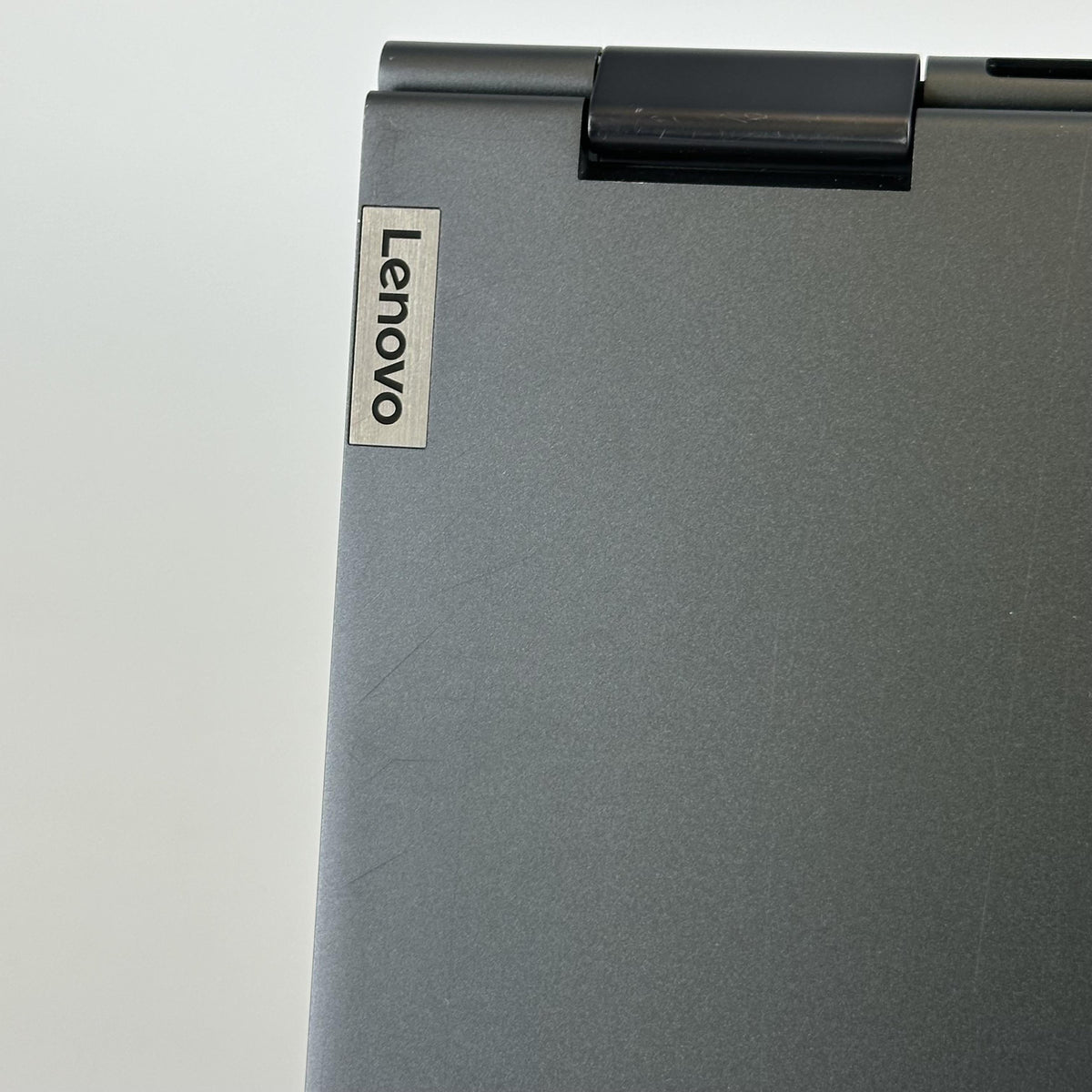 Lenovo Yoga 7i 14 Gray 2.8 GHz Intel Core i7 11th Gen. 16GB RAM 1TB Solid State Drive