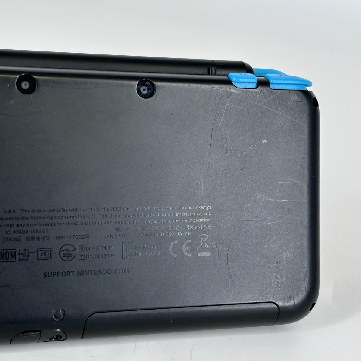 Nintendo New 2DS XL Black + Turquoise Black