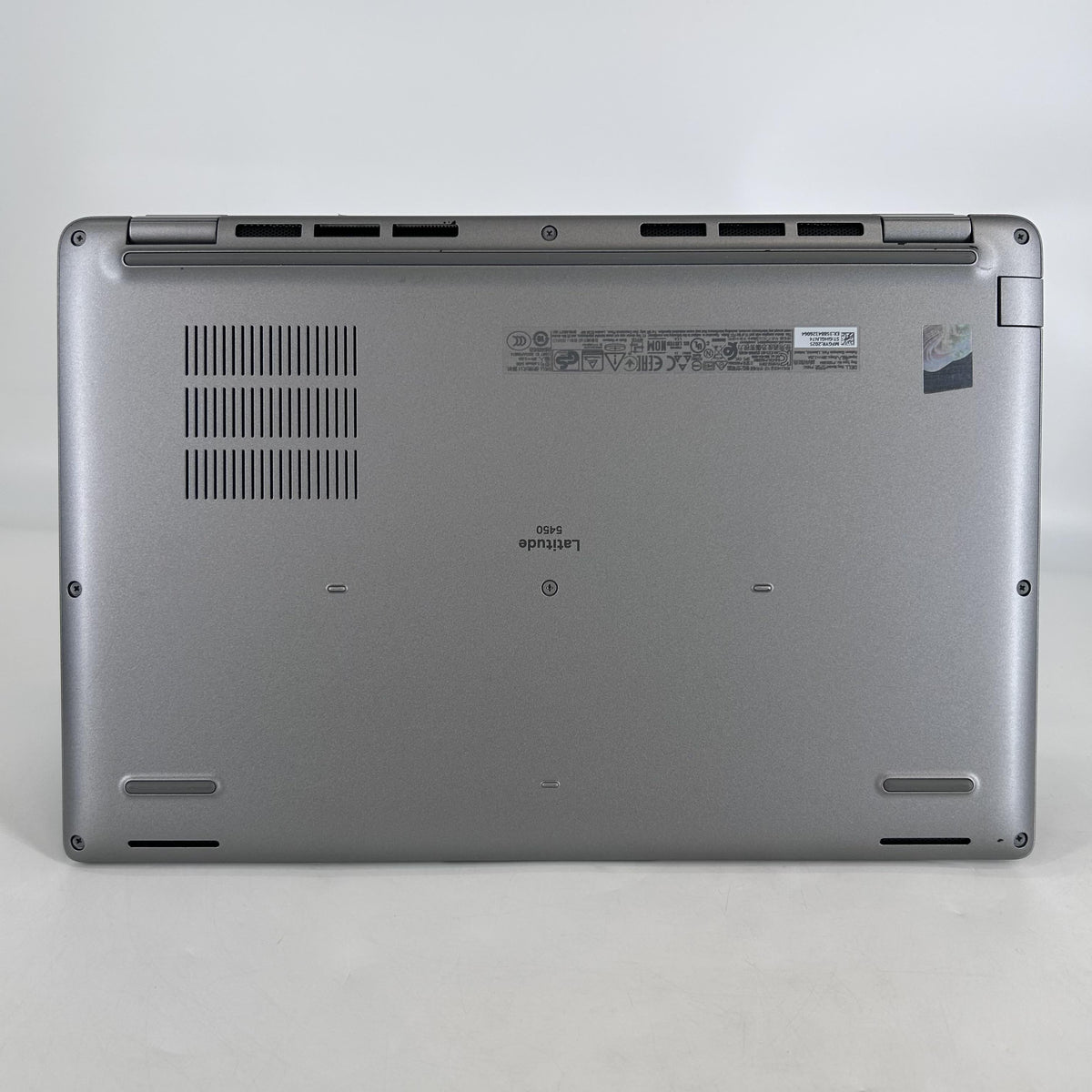 Dell Latitude 5450 14 Gray 1.7 GHz Intel Core Ultra 7 16GB RAM 512GB Solid State Drive