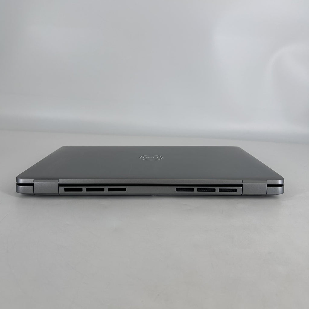 Dell Latitude 5450 14 Gray 1.7 GHz Intel Core Ultra 7 16GB RAM 512GB Solid State Drive