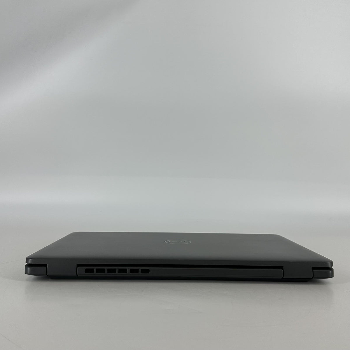 Dell Latitude 3450 14 Gray 1.3 GHz Intel Core i5 13th Gen. 16GB RAM 256GB Solid State Drive