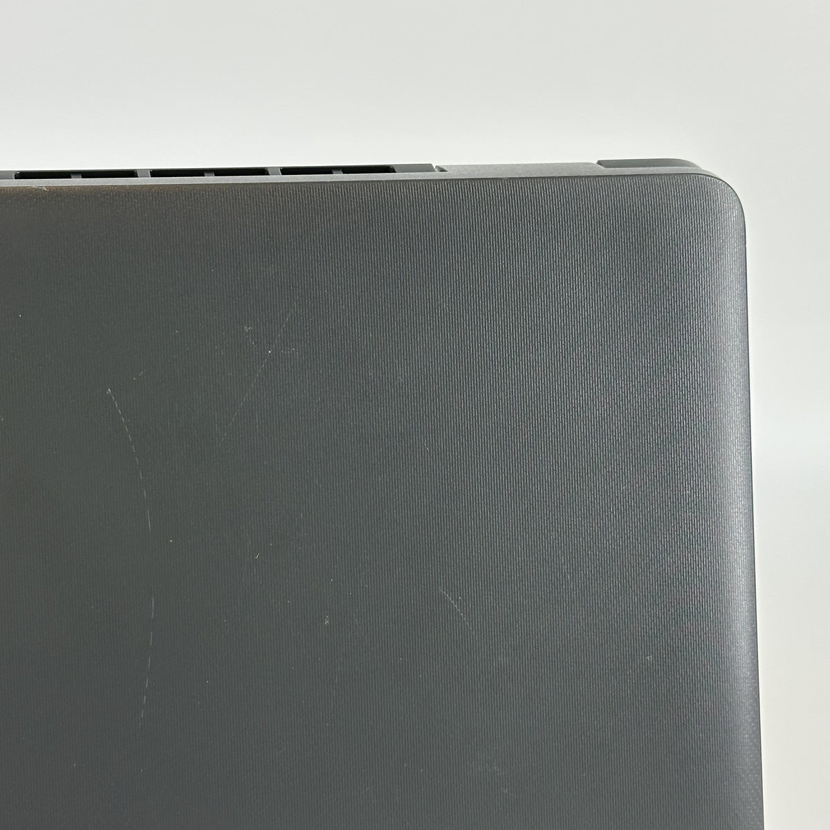 Dell Latitude 3450 14 Gray 1.3 GHz Intel Core i5 13th Gen. 16GB RAM 256GB Solid State Drive