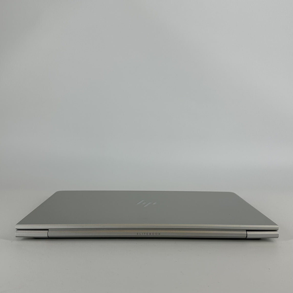 HP Elitebook 840 G8 14 Silver 2.8 GHz Intel Core i7 11th Gen. 16GB RAM 512GB Solid State Drive