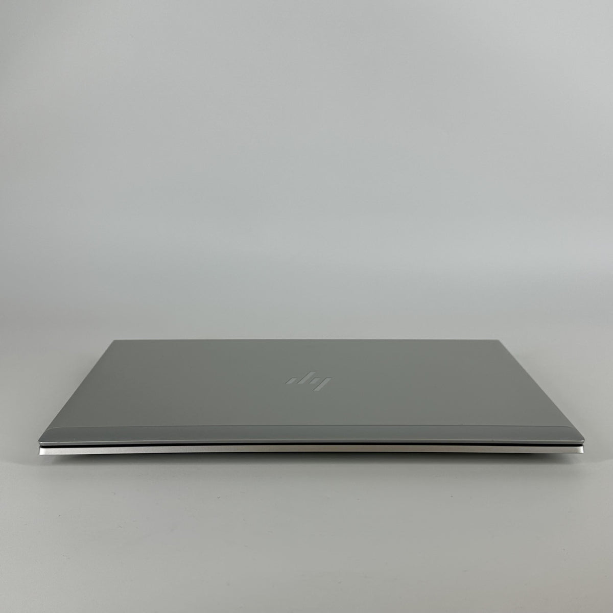 HP Elitebook 840 G8 14 Silver 2.8 GHz Intel Core i7 11th Gen. 16GB RAM 512GB Solid State Drive