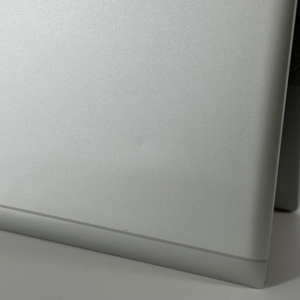 HP Elitebook 840 G8 14 Silver 2.8 GHz Intel Core i7 11th Gen. 16GB RAM 512GB Solid State Drive