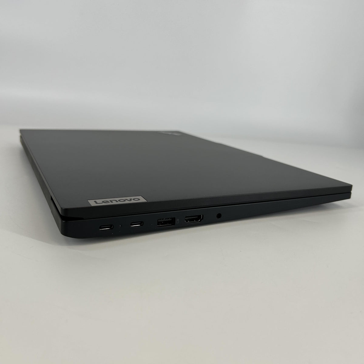 Lenovo ThinkPad E16 Gen 2 Black 2.7 GHz AMD Ryzen 7 7735U 16GB RAM 512GB Solid State Drive