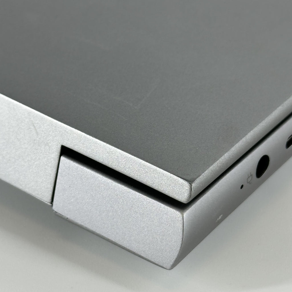 HP ZBook Fury 16 G9 Silver 2.1 GHz Intel Core i7 12th Gen. 32GB RAM 1TB Solid State Drive NVIDIA RTX A2000 8 GB