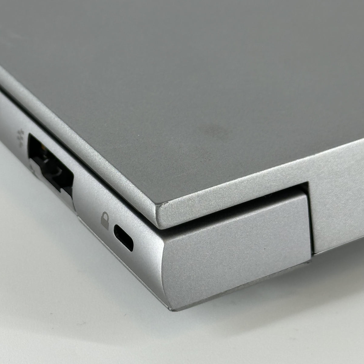HP ZBook Fury 16 G9 Silver 2.1 GHz Intel Core i7 12th Gen. 32GB RAM 1TB Solid State Drive NVIDIA RTX A2000 8 GB