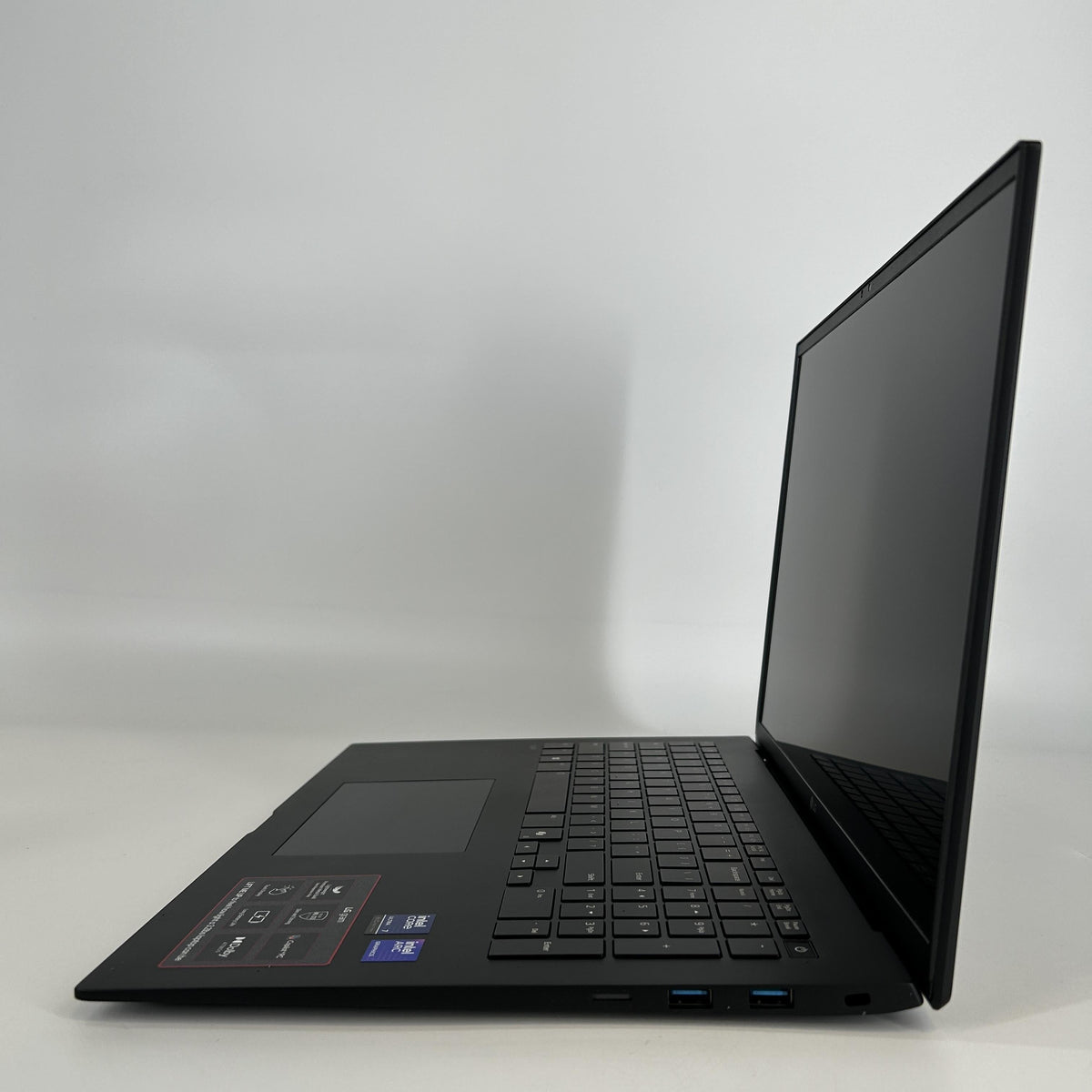 LG Gram 17 Black 2.2 GHz Intel Core Ultra 7 Series 2 32GB RAM 1TB Solid State Drive