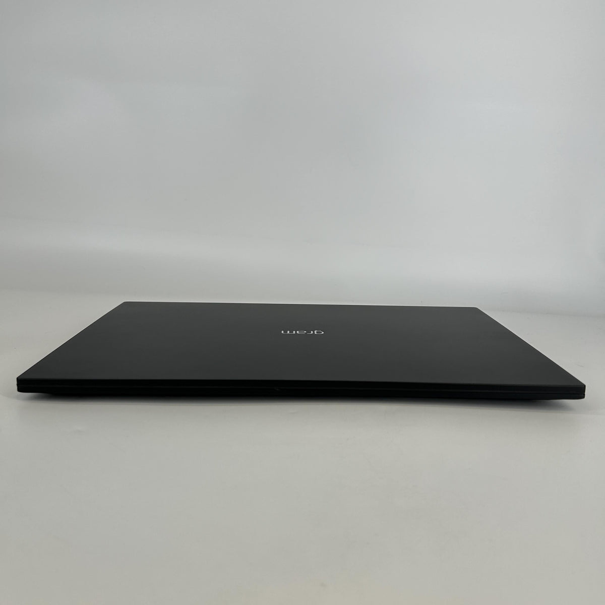 LG Gram 17 Black 2.2 GHz Intel Core Ultra 7 Series 2 32GB RAM 1TB Solid State Drive