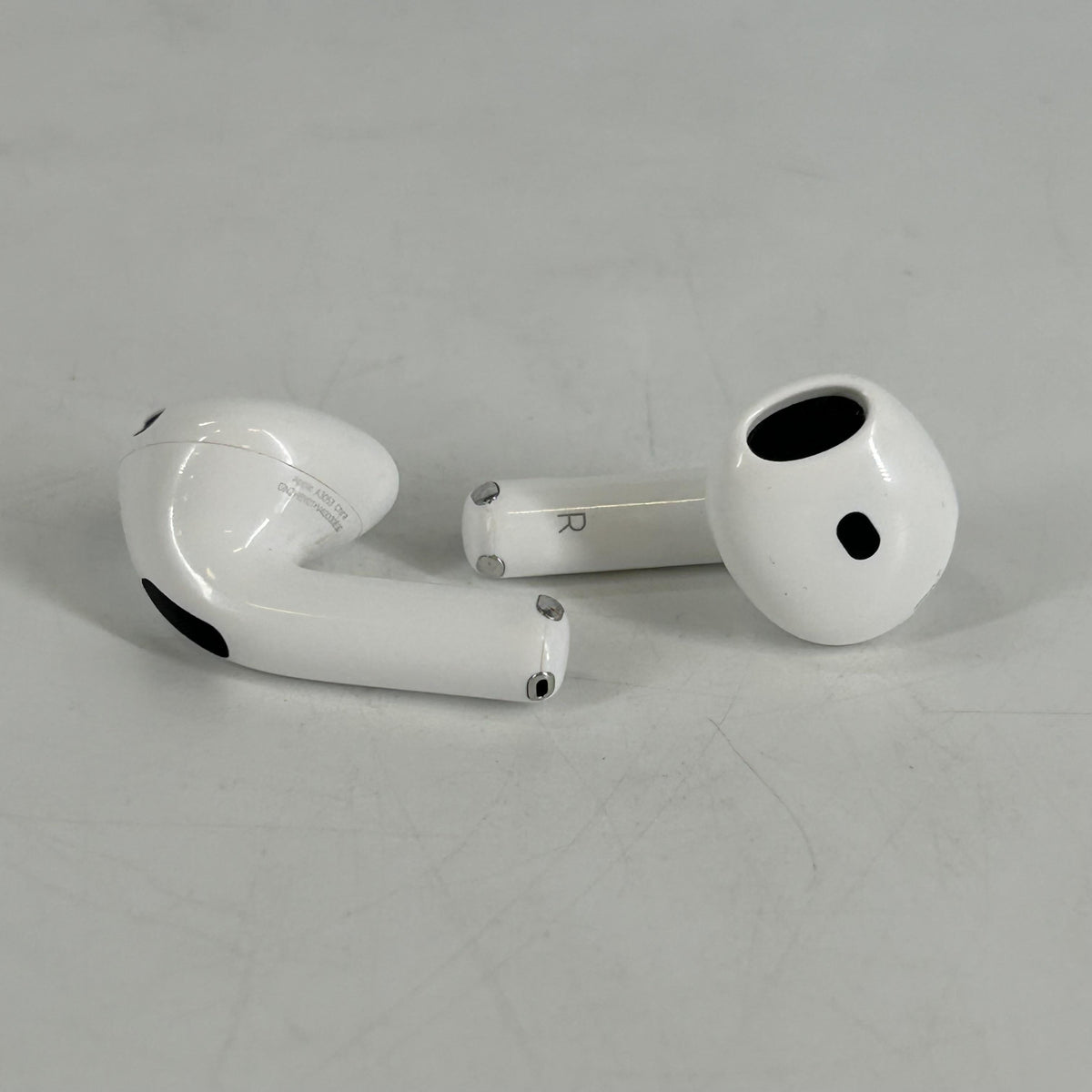 Apple AirPods (4th Gen.) with Active Noise Cancellation USB-C White
