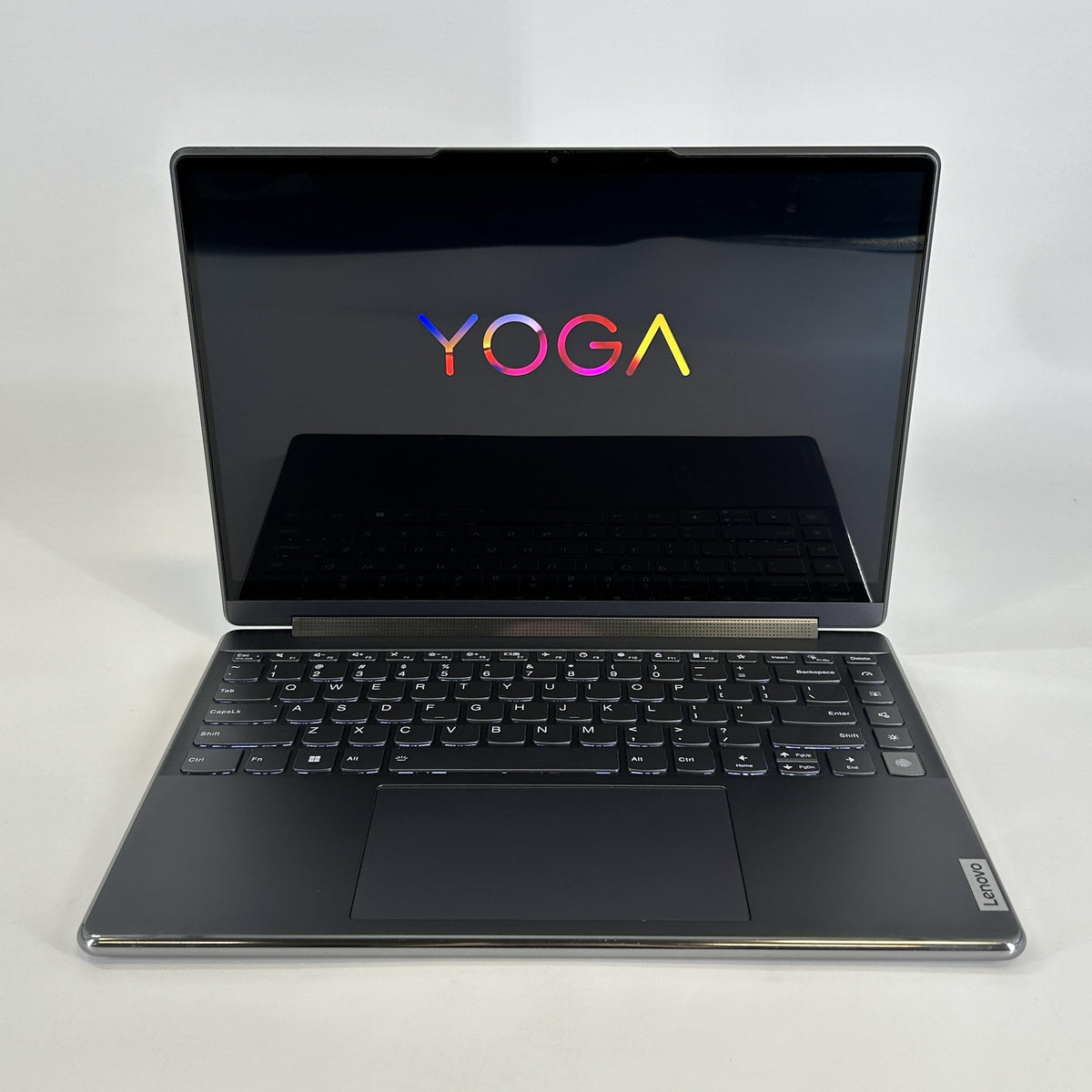 Lenovo Yoga 9i 14 Gray 2.2 GHz Intel Core i7 13th Gen. 16GB RAM 1TB Solid State Drive