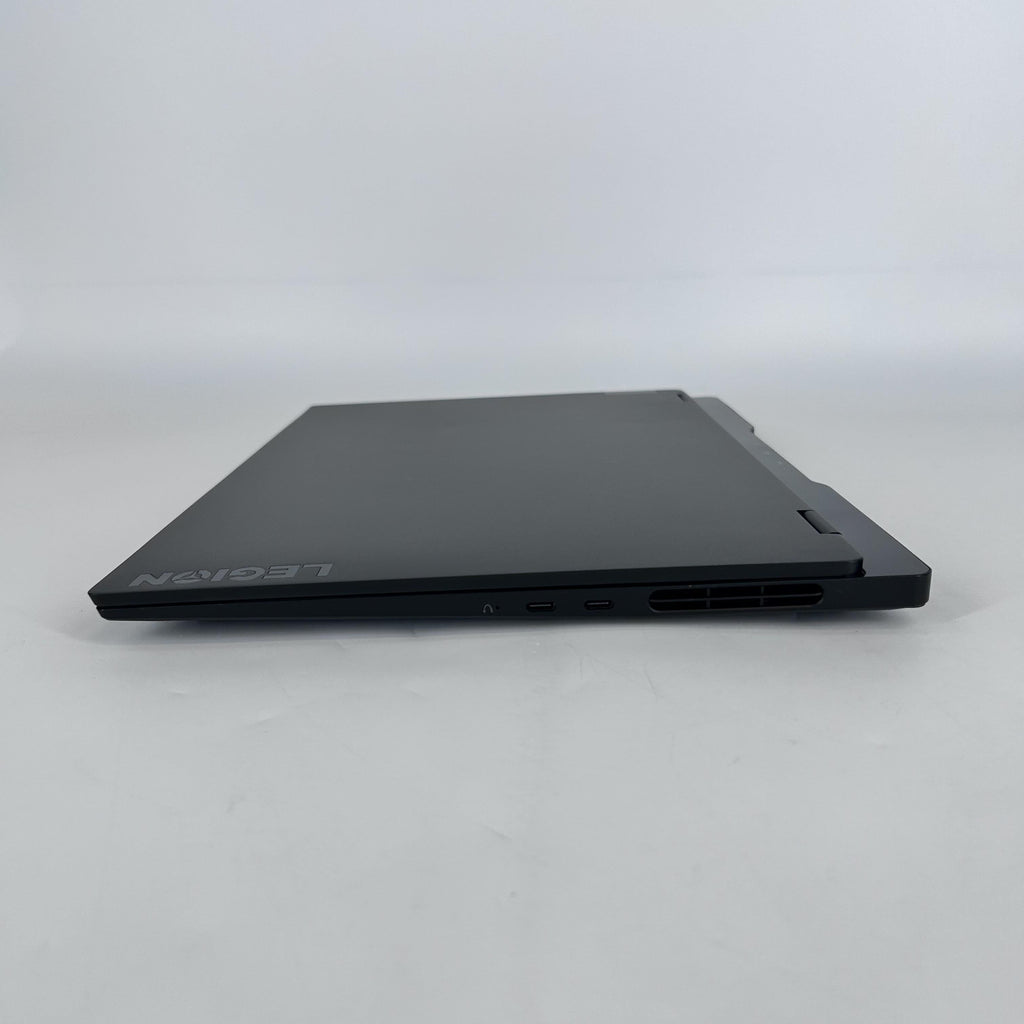 Lenovo Legion Slim 7 15.6 Black 3.2 GHz AMD Ryzen 7 5800H 16GB RAM 512GB Solid State Drive NVIDIA GeForce RTX 3060 6 GB