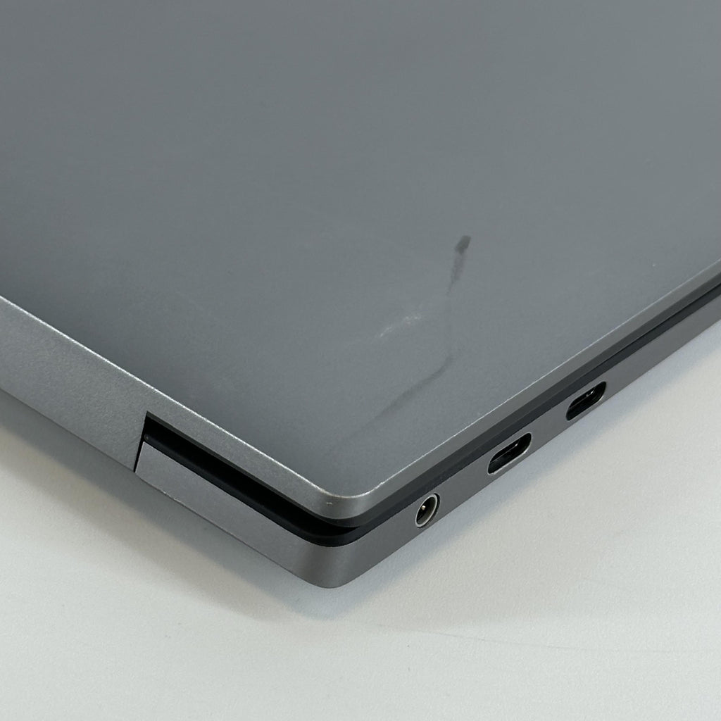 Dell Precision 5490 14 Gray 3.8 GHz Intel Core Ultra 7 32GB RAM 512GB Solid State Drive NVIDIA RTX 1000 Ada 6 GB