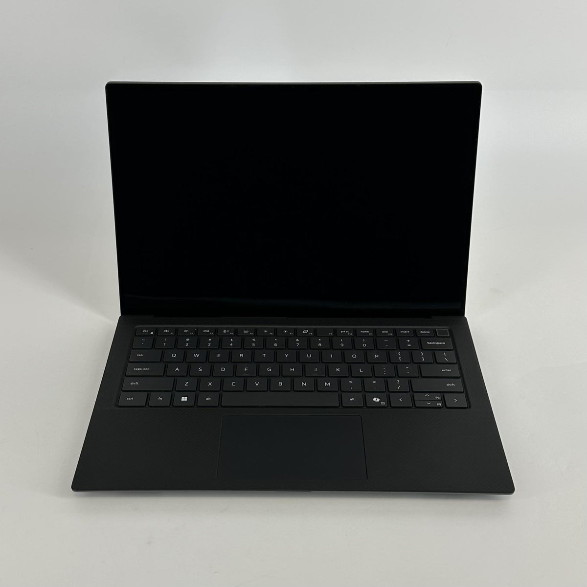 Dell Precision 5490 14 Gray 3.8 GHz Intel Core Ultra 7 32GB RAM 512GB Solid State Drive NVIDIA RTX 1000 Ada 6 GB