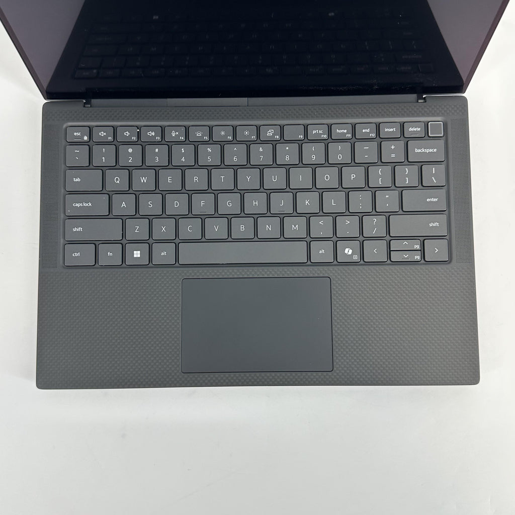Dell Precision 5490 14 Gray 3.8 GHz Intel Core Ultra 7 32GB RAM 512GB Solid State Drive NVIDIA RTX 1000 Ada 6 GB