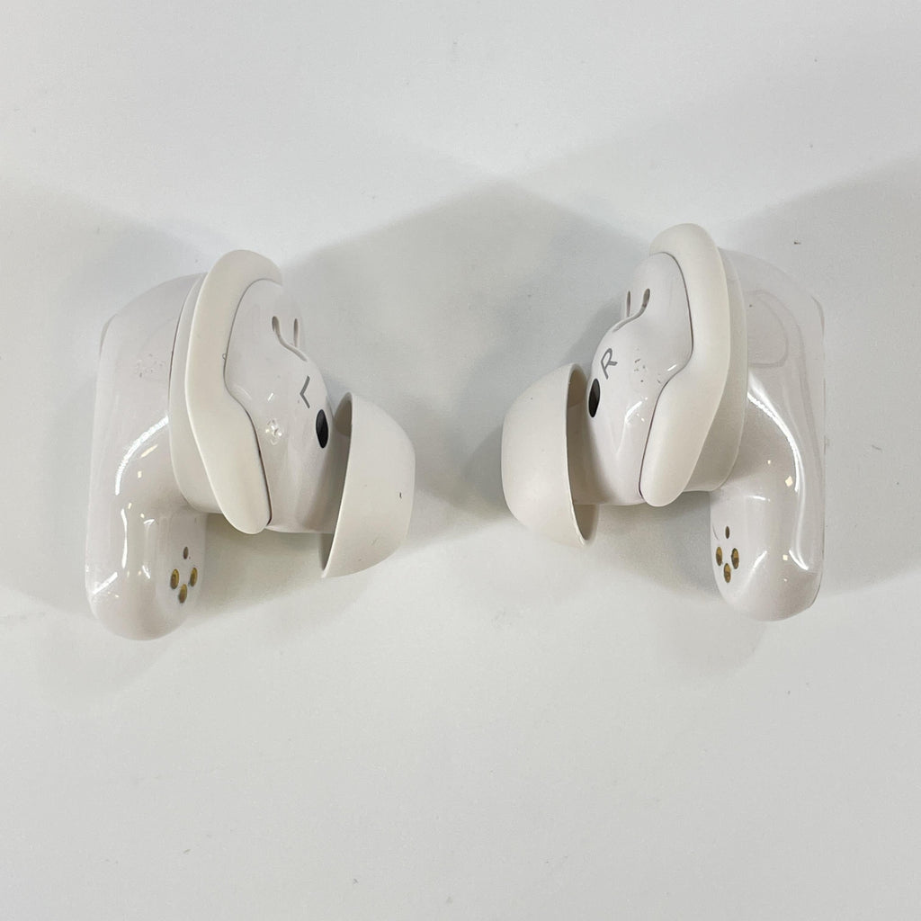 Bose QuietComfort Ultra Earbuds (2nd Gen) White Smoke