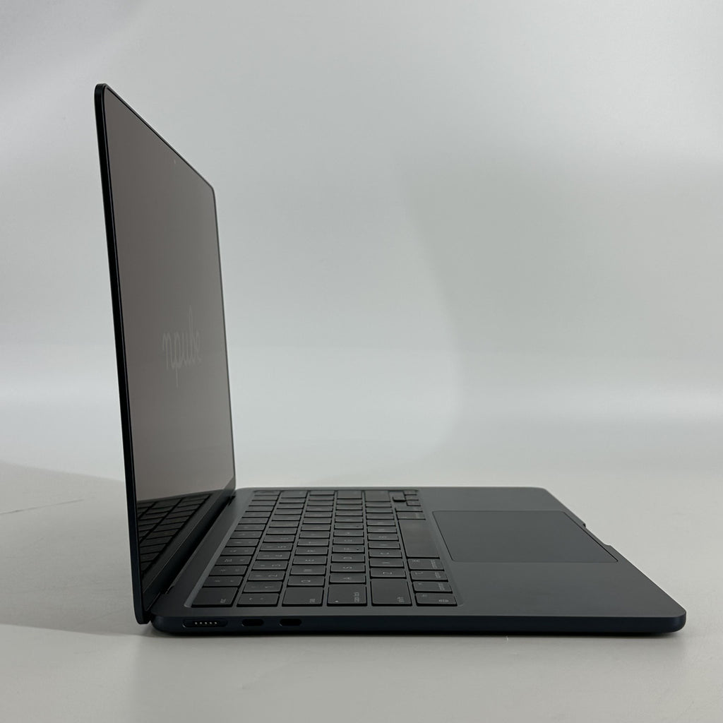 MacBook Air 13 2022 Blue 3.49 GHz M2 8-Core CPU 16GB Unified Memory 256GB Solid State Drive 8-Core GPU