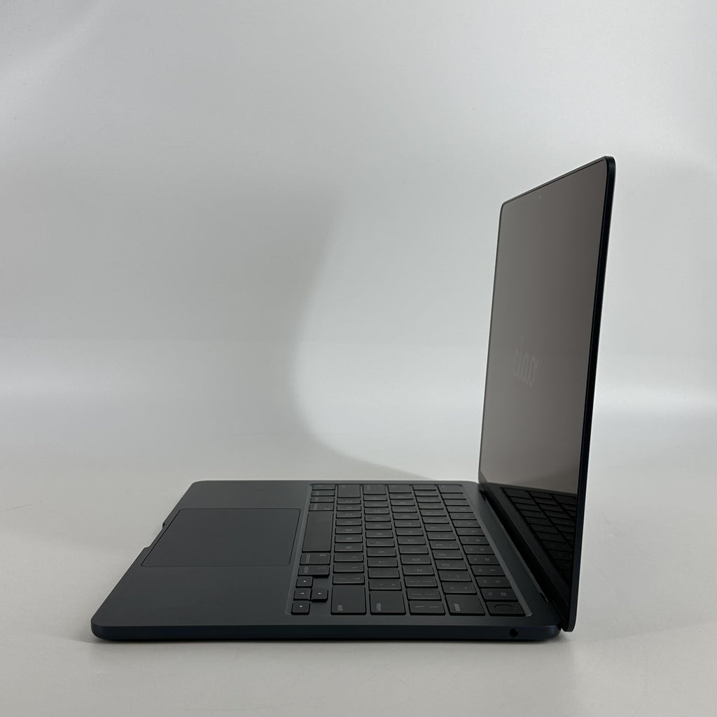 MacBook Air 13 2022 Blue 3.49 GHz M2 8-Core CPU 16GB Unified Memory 256GB Solid State Drive 8-Core GPU