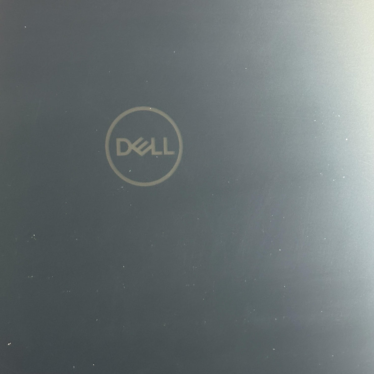 Dell XPS 15 9530 Silver 2.6 GHz Intel Core i9 13th Gen. 32GB RAM 1TB Solid State Drive NVIDIA GeForce RTX 4060 8 GB